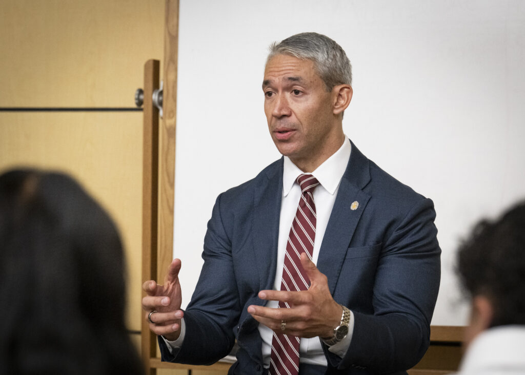 San Antonio Mayor Ron Nirenberg answers questions from students participating in the San Antonio Association of Hispanic Journalists’ Teen Team mentorship program, which holds its monthly meetings at SAC’s Jean Longwith Radio, Television and Film building. Photo by D.J. Agleton