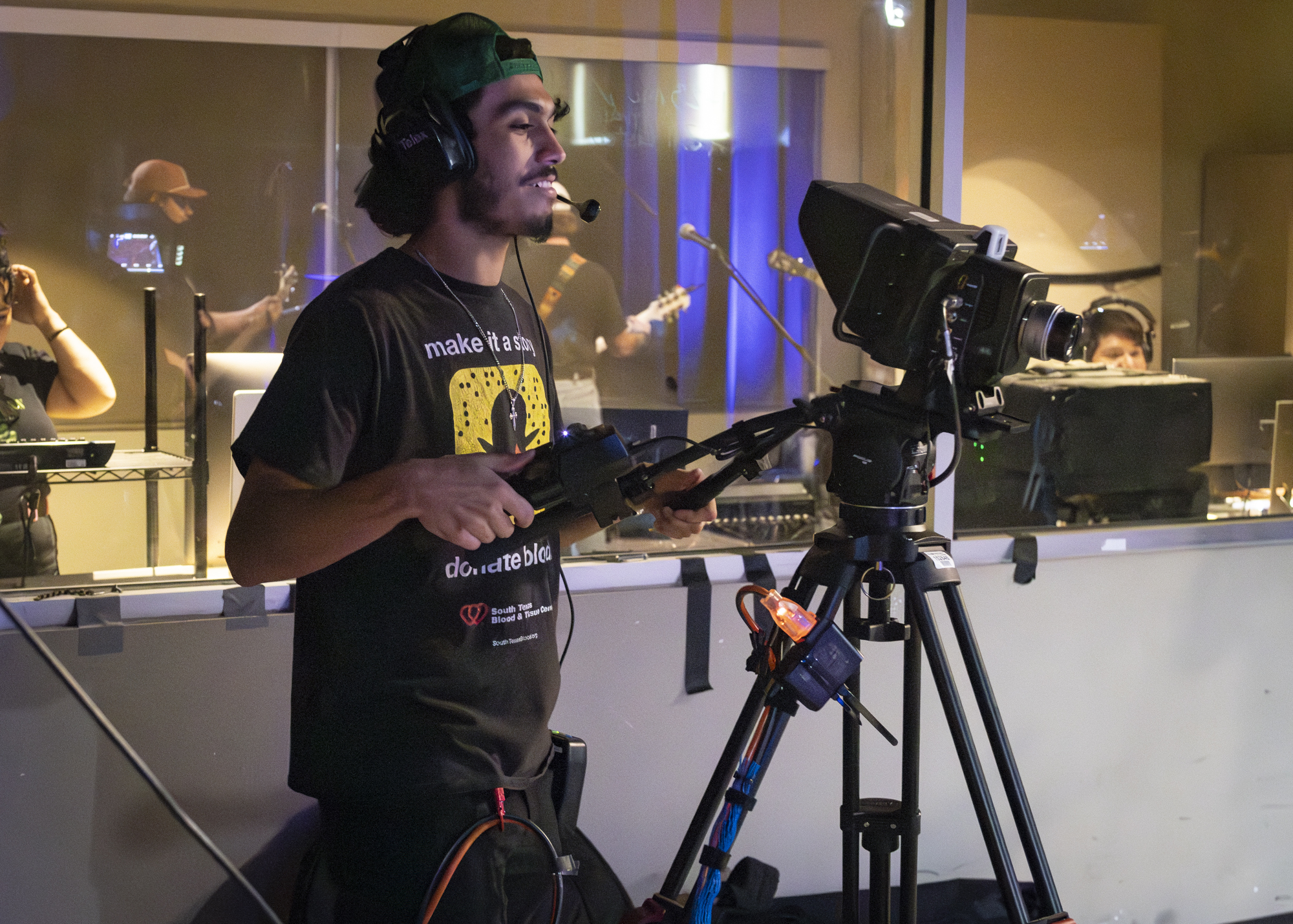 SAC student Juan Sobrevilla works a camera in Studio B of the Radio Television, and Film building Oct. 15. Photo by Pablo Viveros.