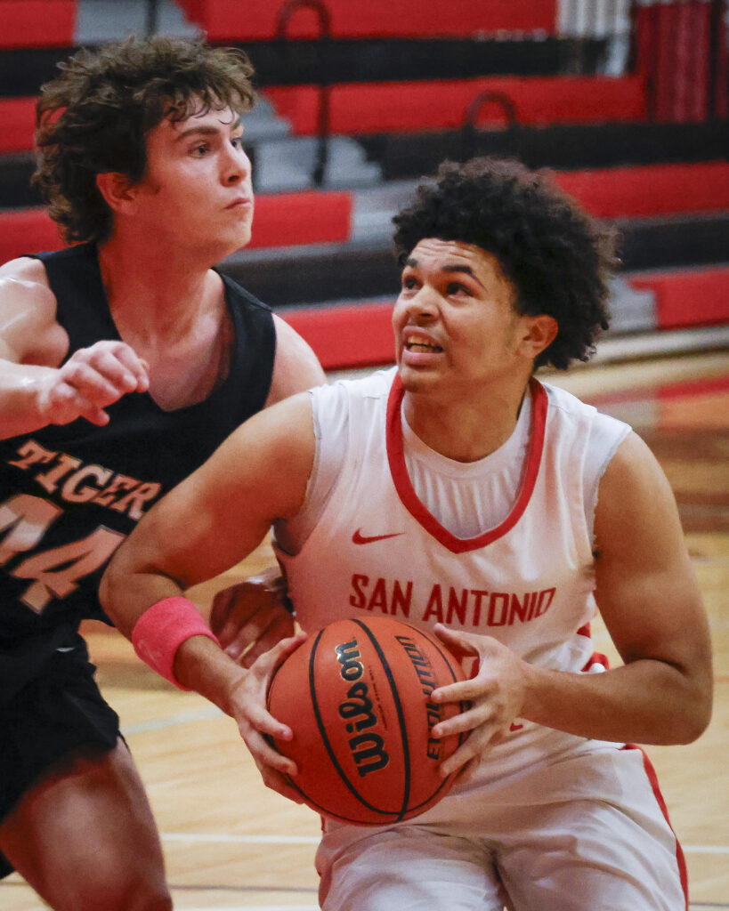 SAC Small Forward Kamirin Williams prepares to shoot at SAC’s Chandler Physical Education Center Wednesday. Photo by Thomas Solis.