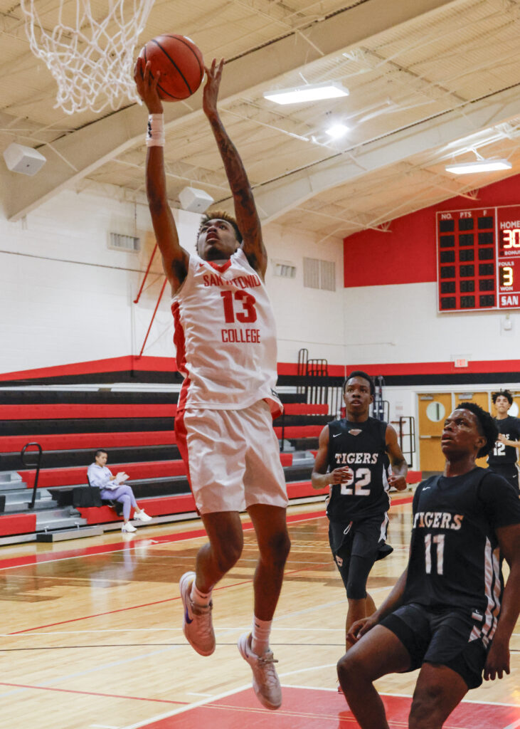 SAC Guard Christian McKinney rushes in for a layup at SAC’s Chandler Physical Education Center Wednesday. Photo by Thomas Solis.